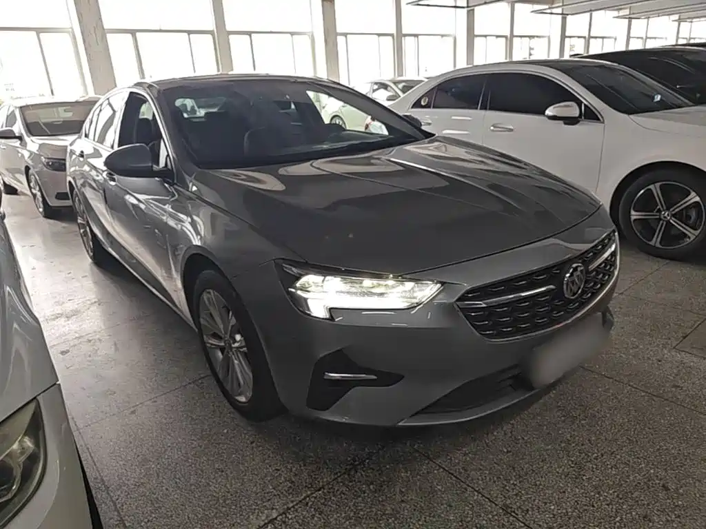 Buick Regal — фото 4