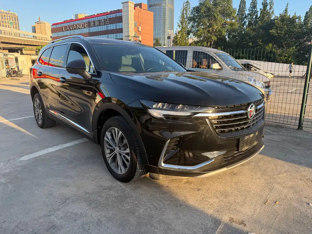 Buick Envision Plus — фото 3