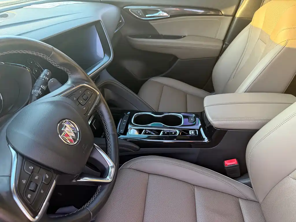 Buick Envision Plus — фото 5