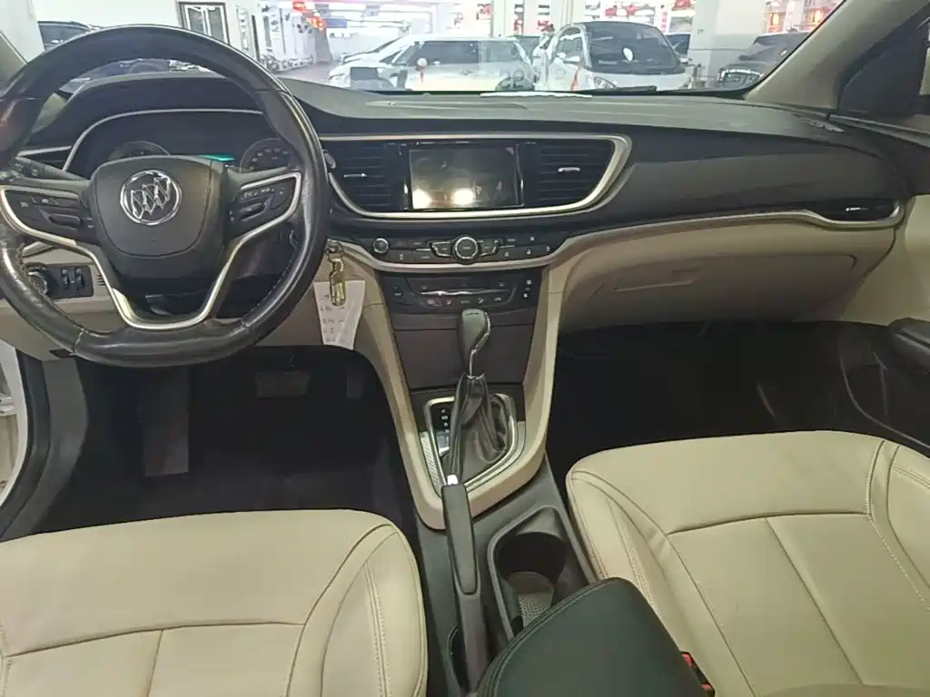 Buick Excelle — фото 13