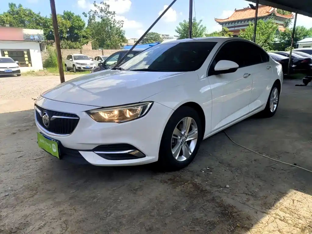 Buick Regal — фото 2