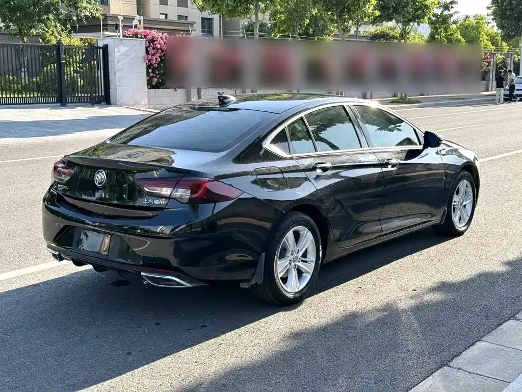 Buick Regal — фото 9