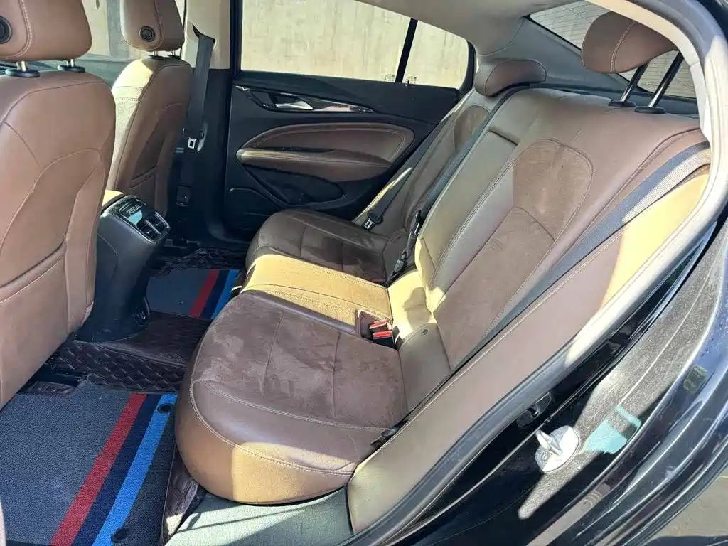 Buick Regal — фото 10