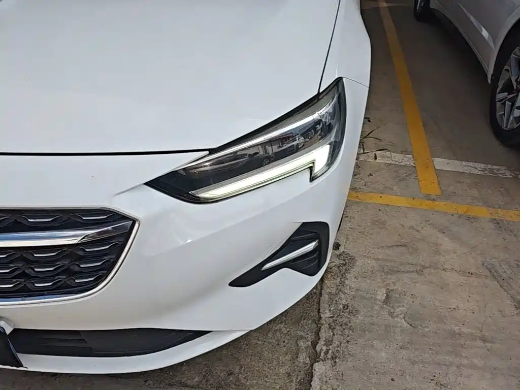 Buick Regal — фото 24