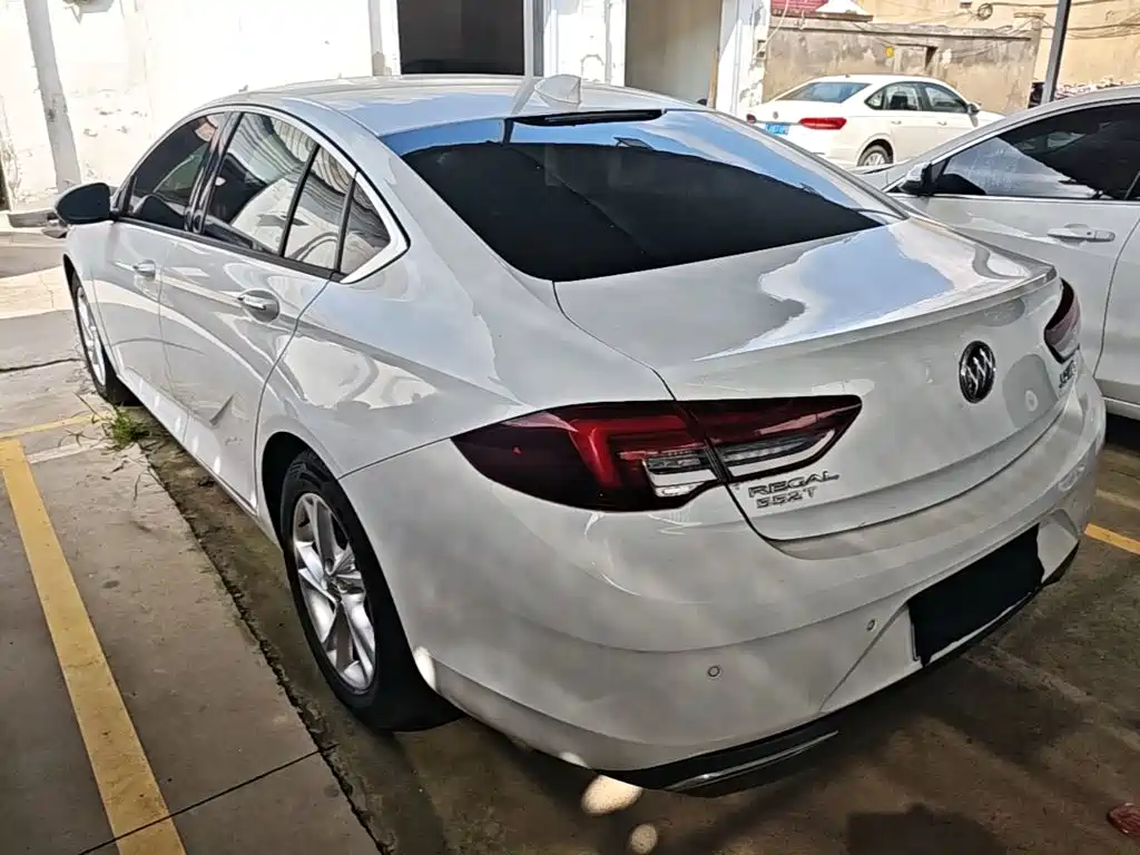Buick Regal — фото 5