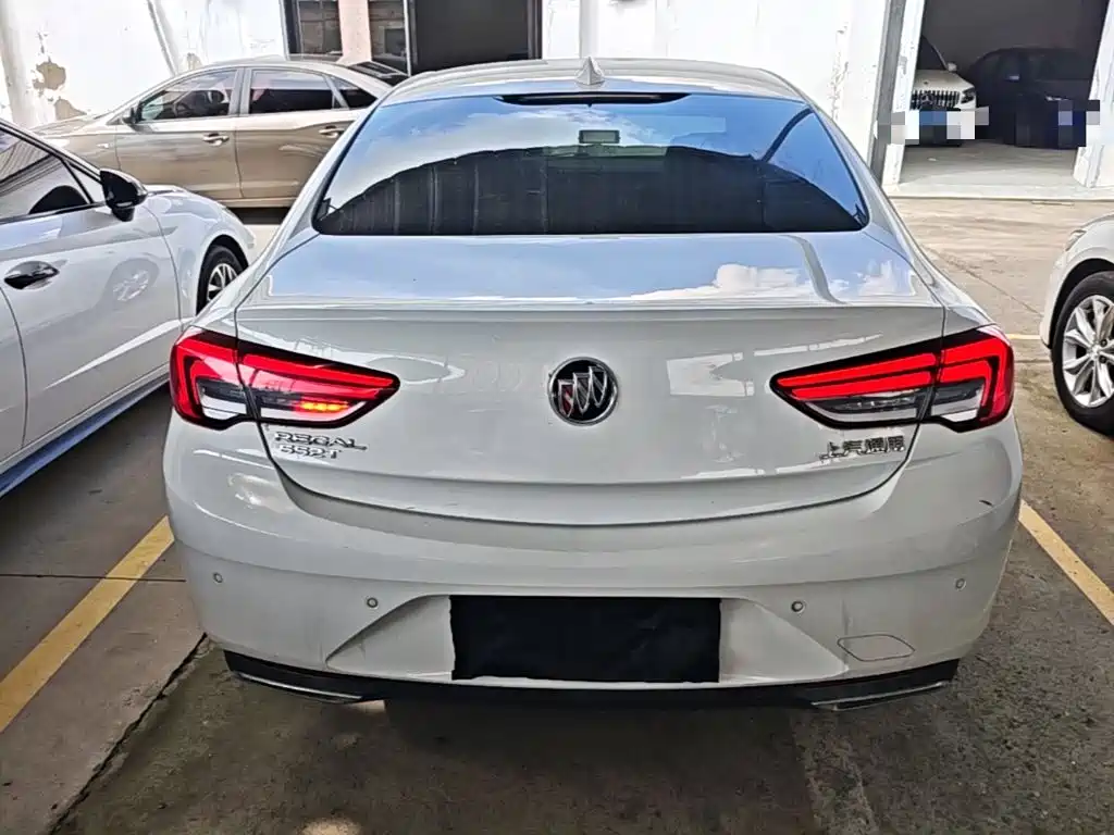 Buick Regal — фото 6