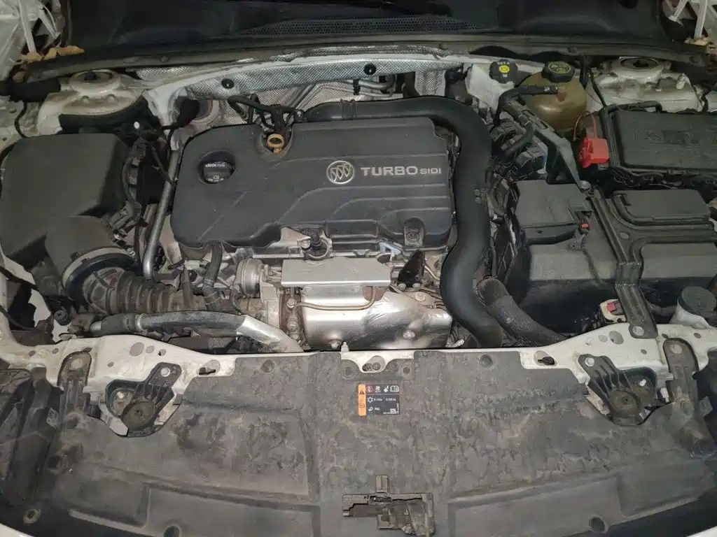 Buick Regal — фото 11