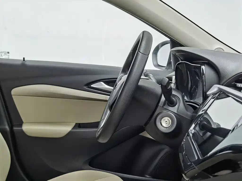 Buick Excelle — фото 22