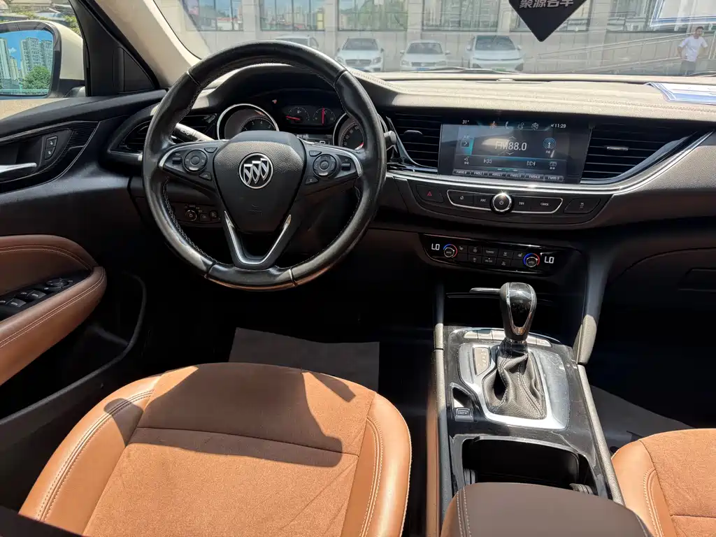 Buick Regal — фото 6