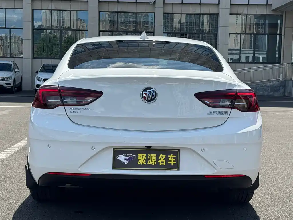 Buick Regal — фото 8
