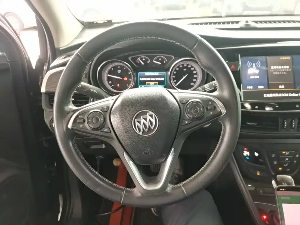 Buick Envision Plus — фото 11