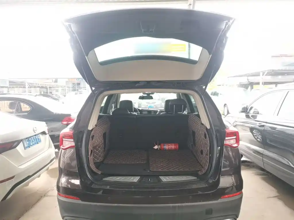 Buick Envision Plus — фото 19