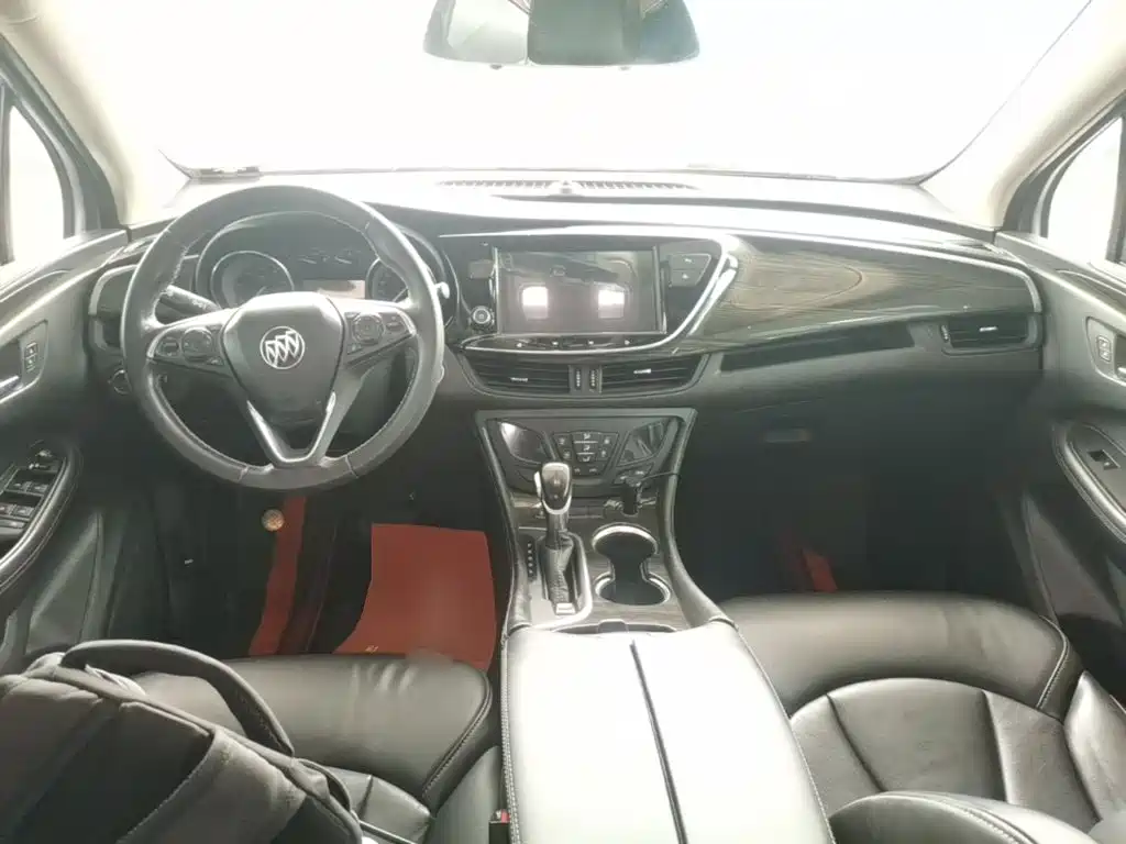 Buick Envision Plus — фото 10