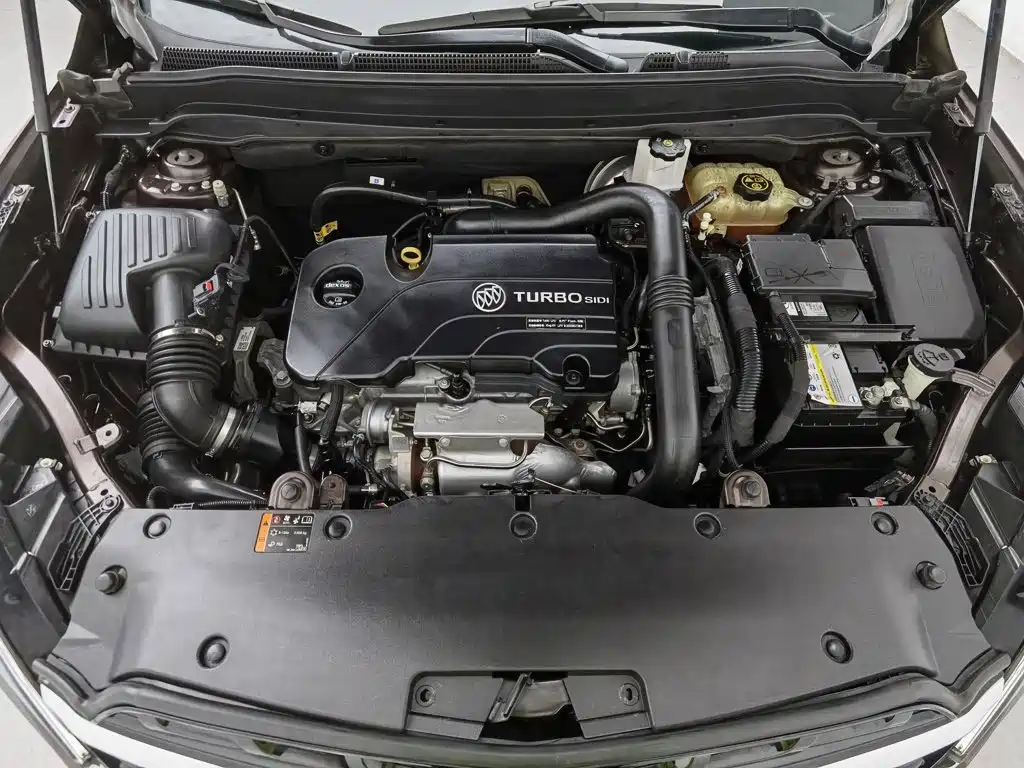 Buick Envision Plus — фото 6