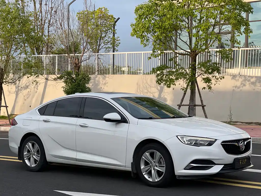 Buick Regal — фото 3
