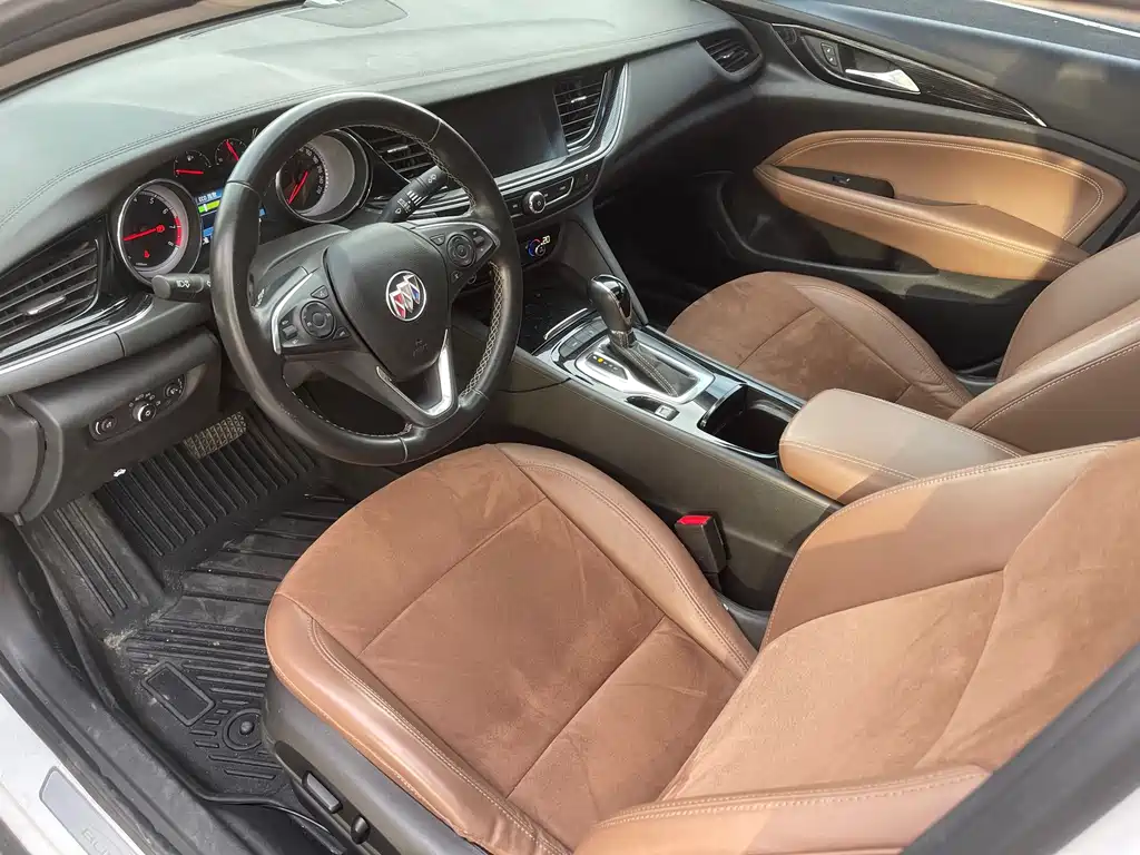 Buick Regal — фото 4