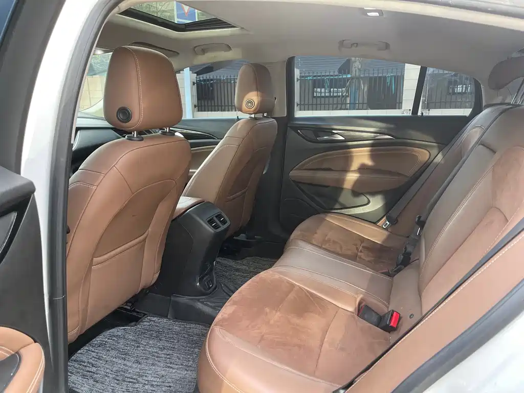 Buick Regal — фото 5