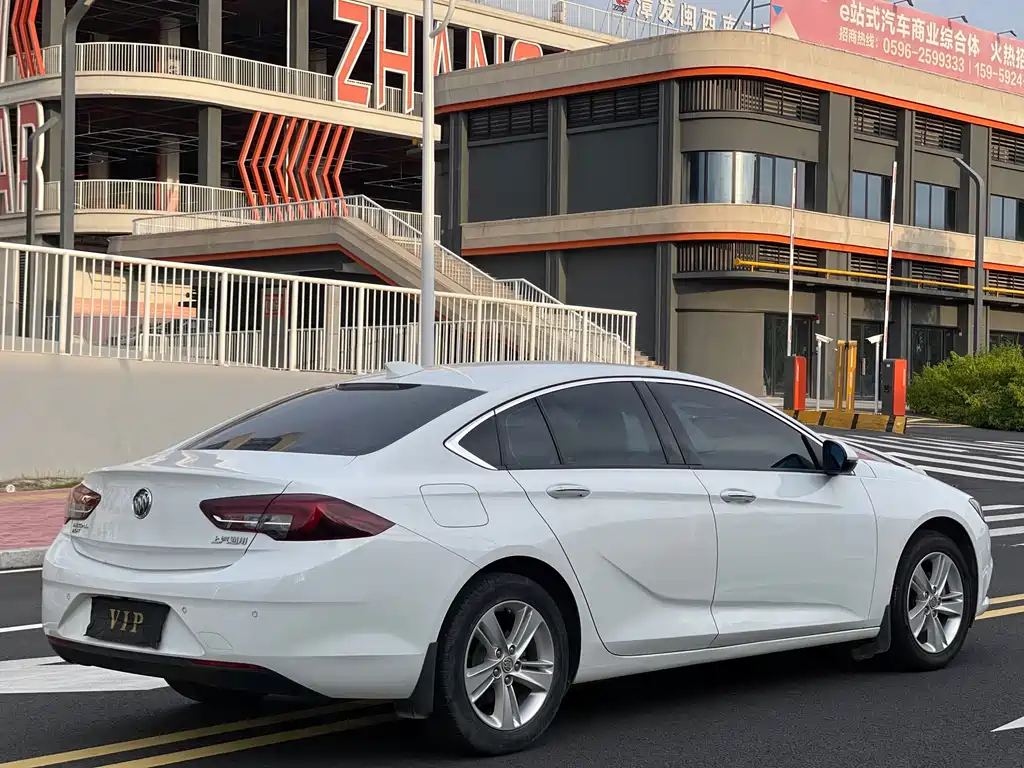 Buick Regal — фото 9