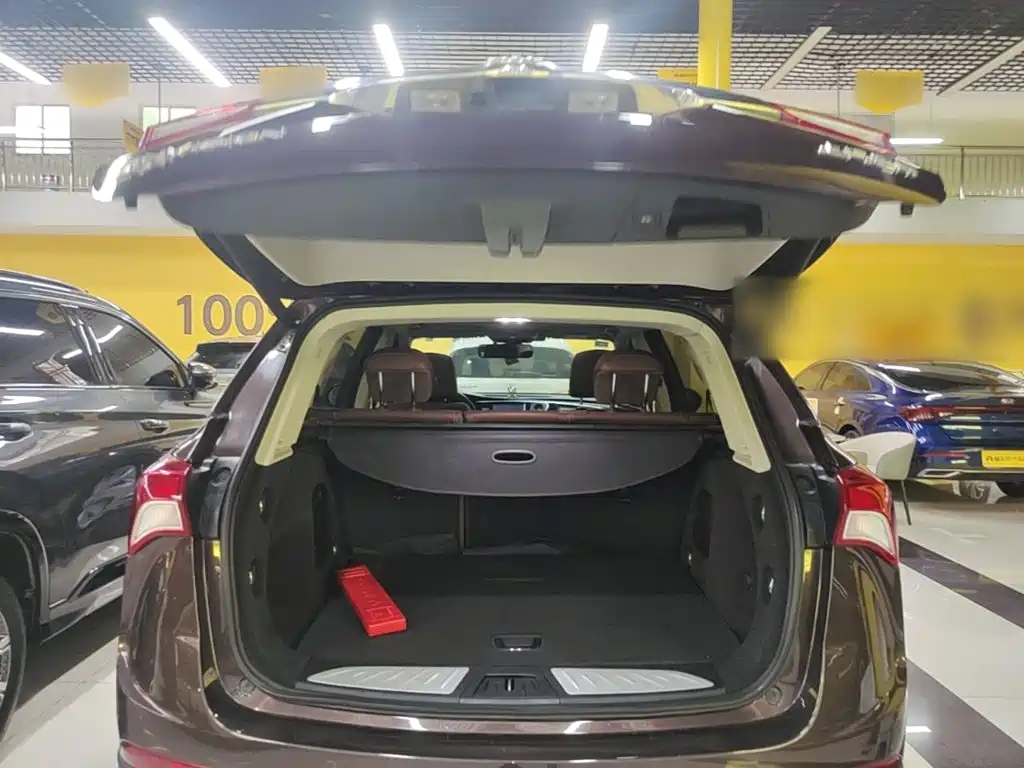 Buick Envision Plus — фото 19