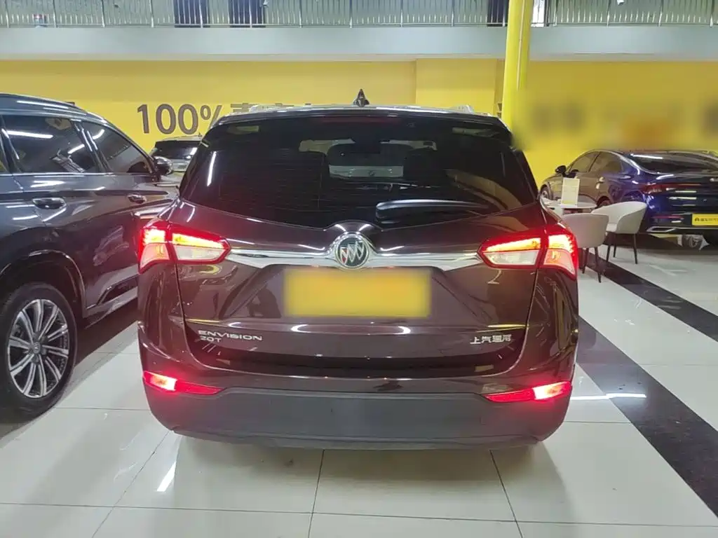 Buick Envision Plus — фото 6