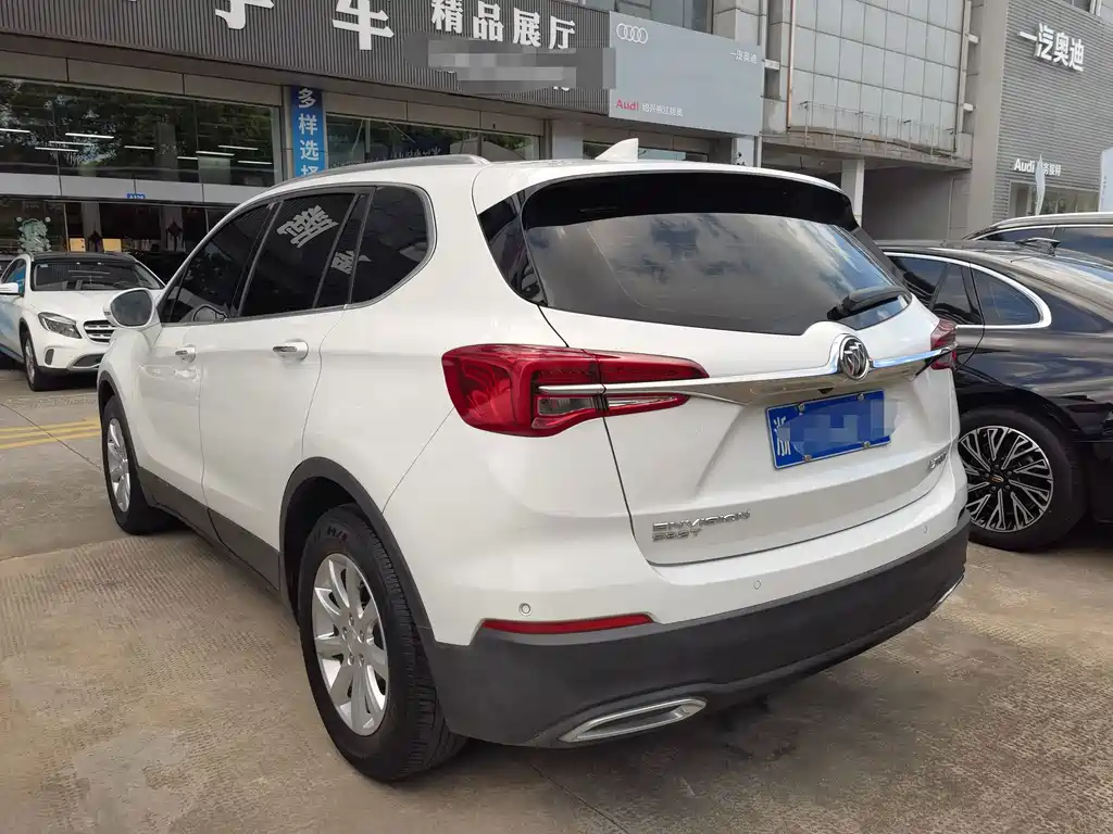 Buick Envision Plus — фото 6