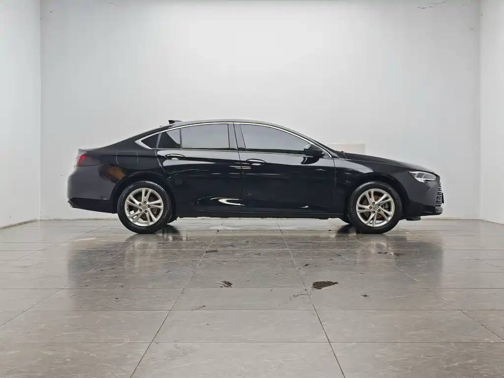 Buick Regal — фото 11