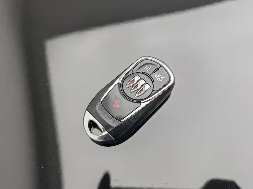 Buick Regal — фото 20