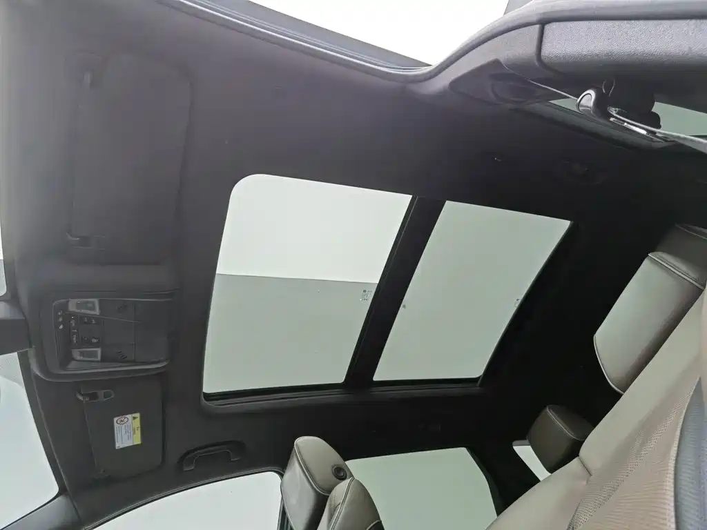 Buick Enclave — фото 14