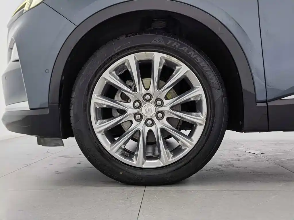 Buick Enclave — фото 17
