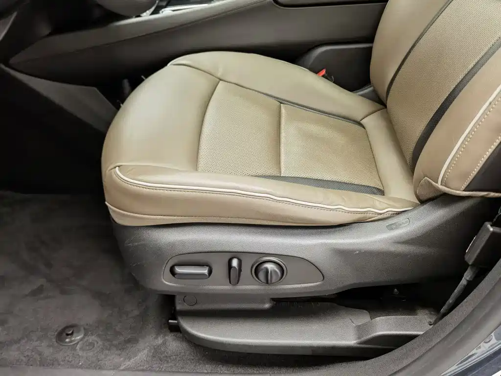 Buick Enclave — фото 20