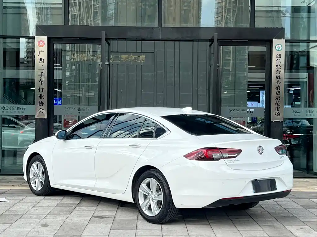 Buick Regal — фото 4