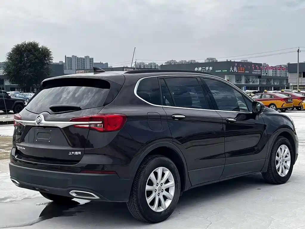 Buick Envision Plus — фото 5