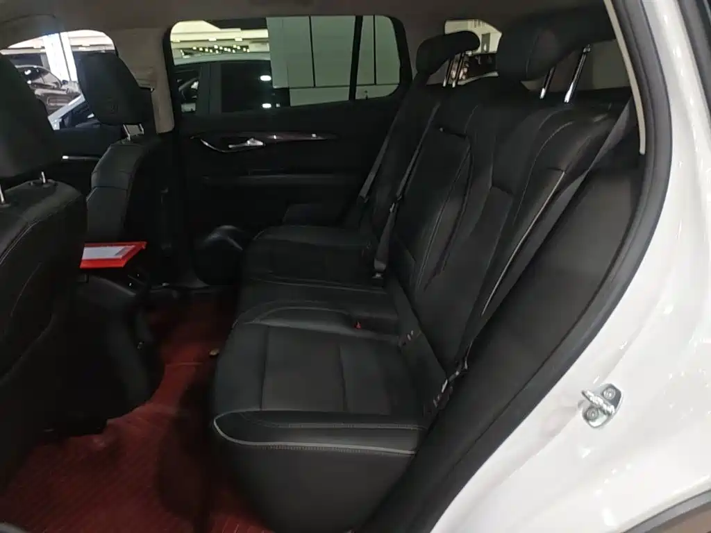 Buick Envision Plus — фото 17