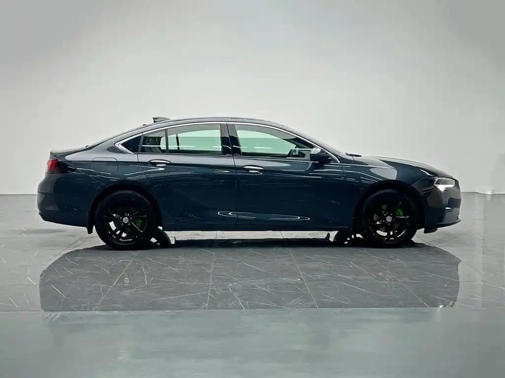 Buick Regal — фото 7