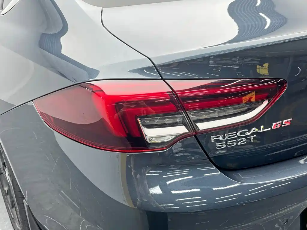 Buick Regal — фото 10