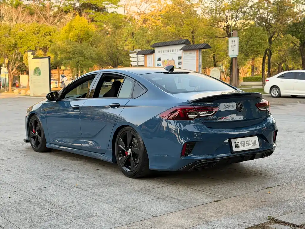 Buick Regal — фото 7
