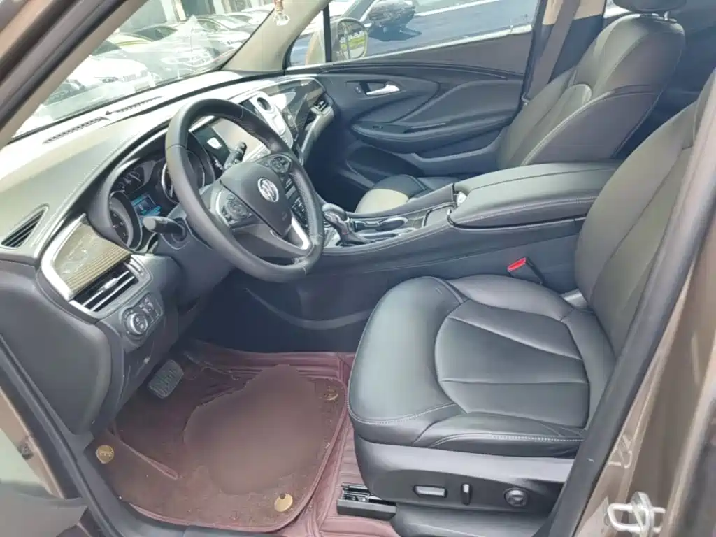 Buick Envision Plus — фото 15