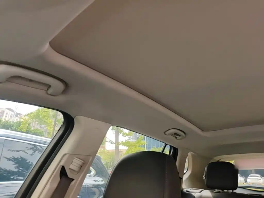 Buick Envision Plus — фото 18