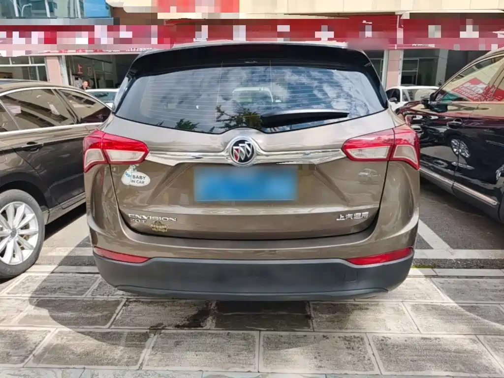 Buick Envision Plus — фото 6
