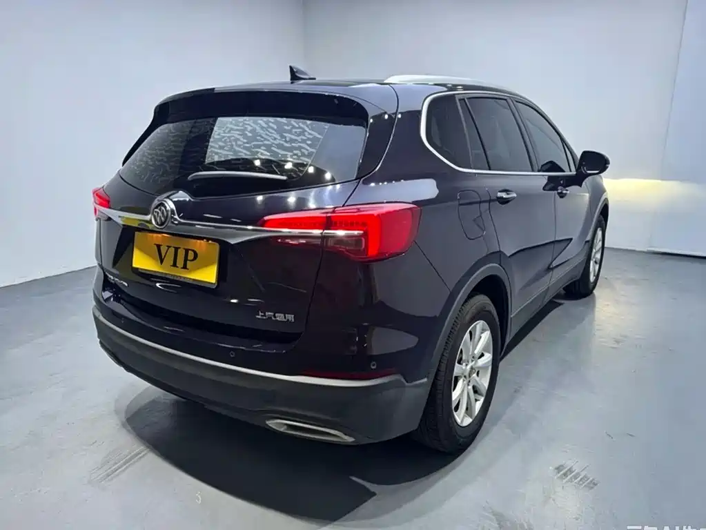 Buick Envision Plus — фото 5