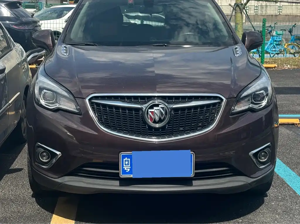 Buick Envision Plus — фото 2