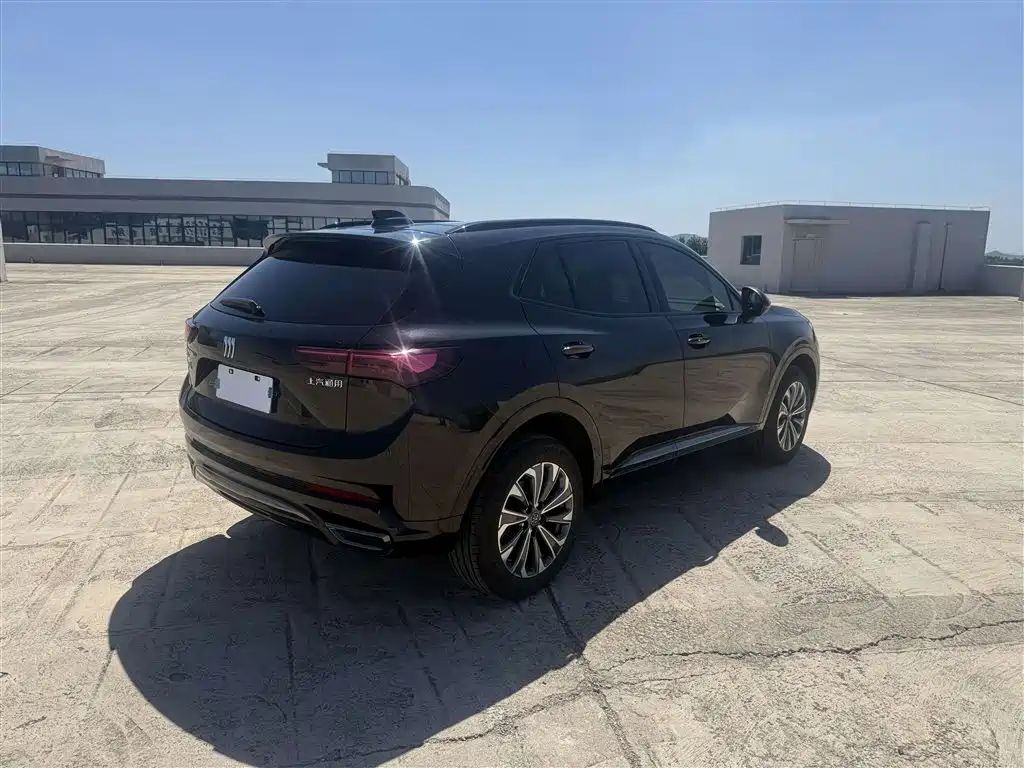 Buick Envision S — фото 9