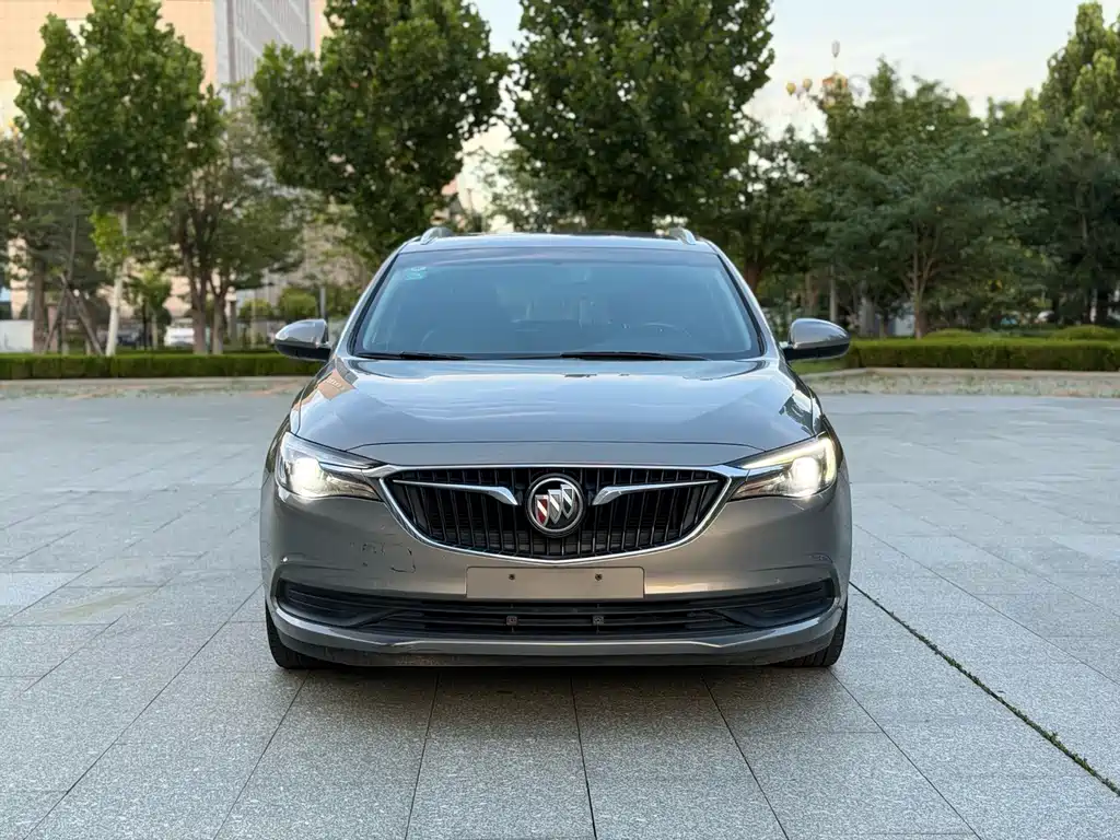 Buick Excelle — фото 2
