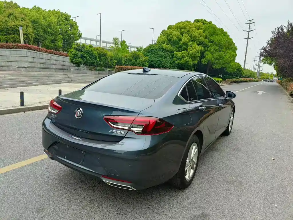 Buick Regal — фото 4