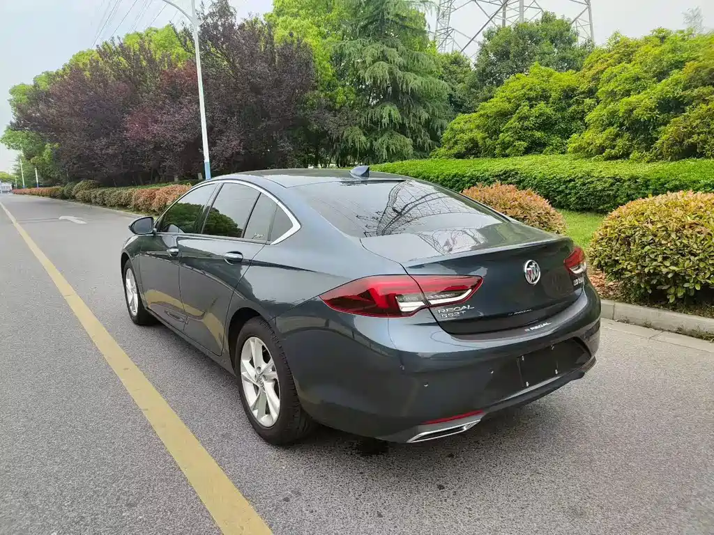 Buick Regal — фото 6