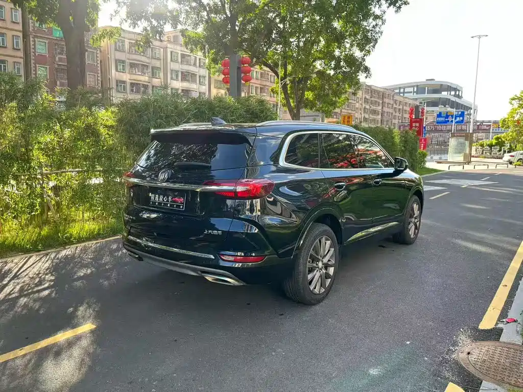Buick Enclave — фото 4