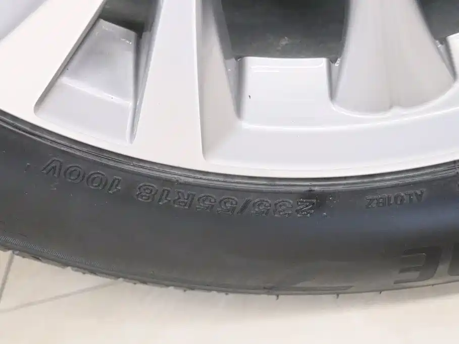 Buick Envision Plus — фото 20
