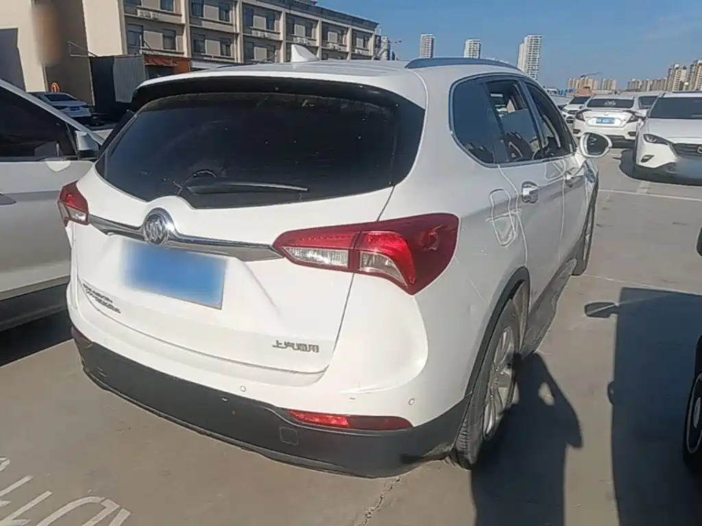 Buick Envision Plus — фото 7