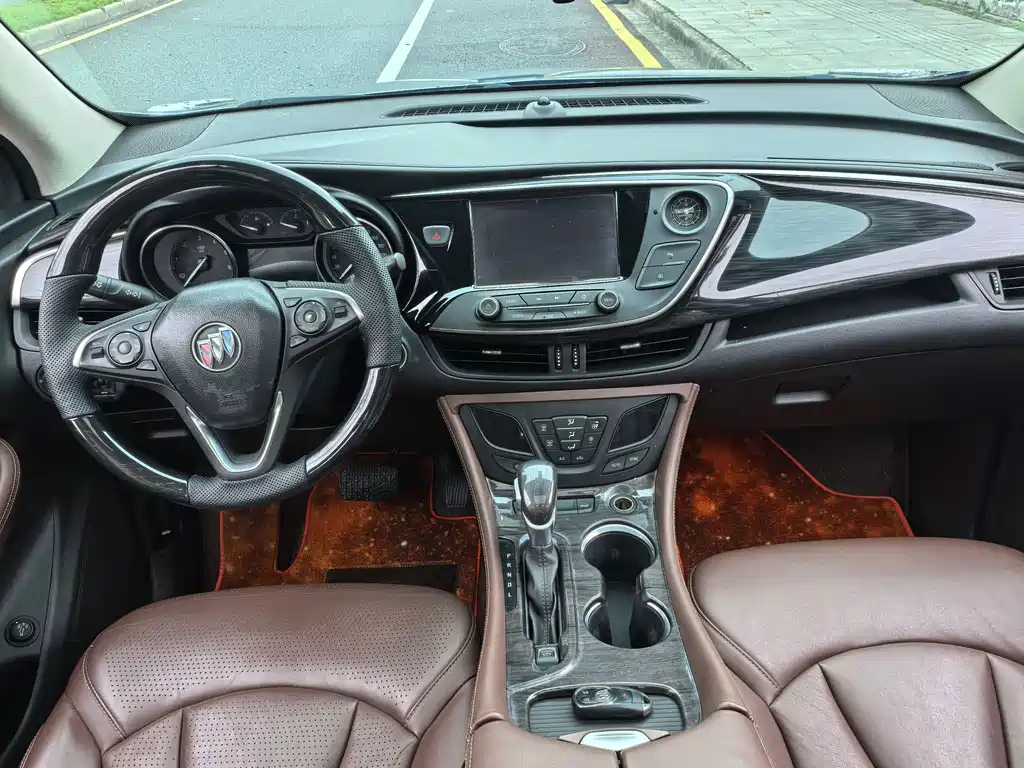 Buick Envision Plus — фото 14