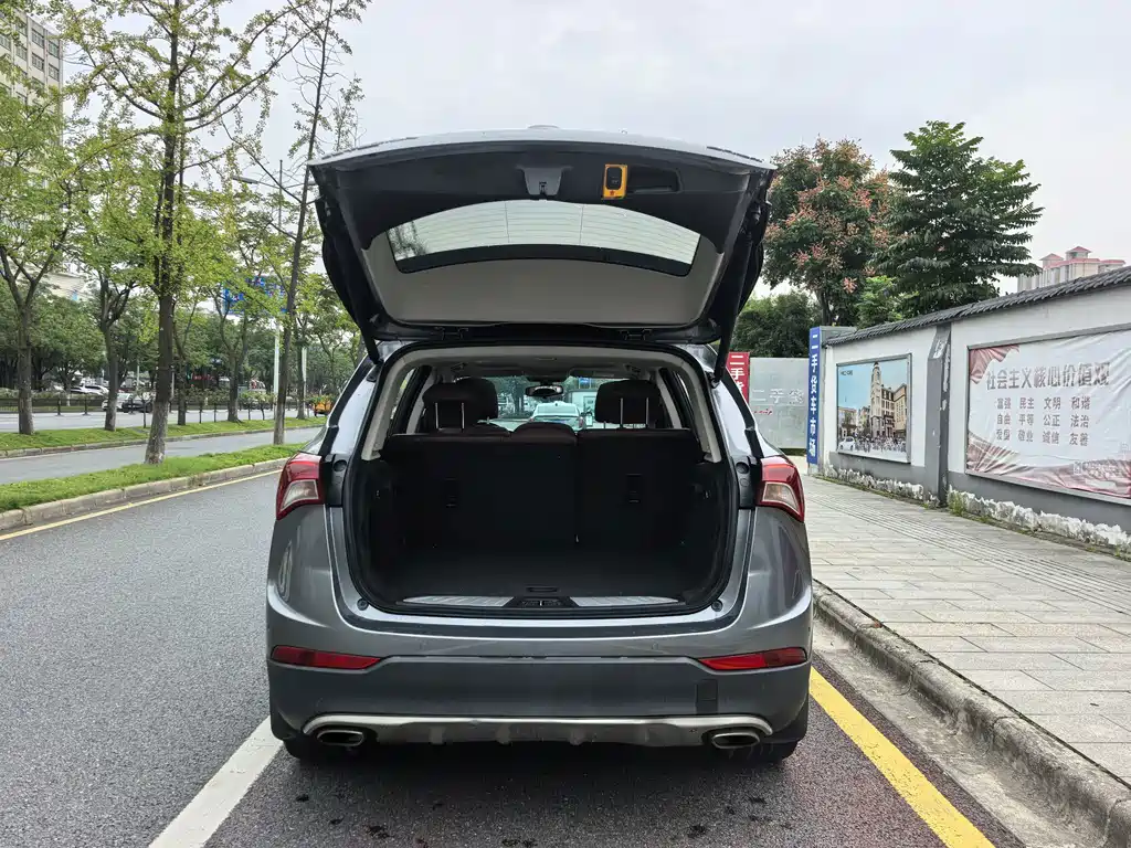 Buick Envision Plus — фото 15
